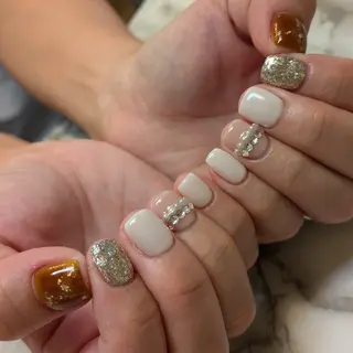 ネイル ジェヌインネイル 河内のネイルデザイン