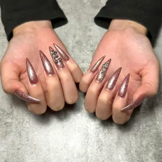 ネイル 井上春菜/長さだし パラジェルフィルインのネイルデザイン