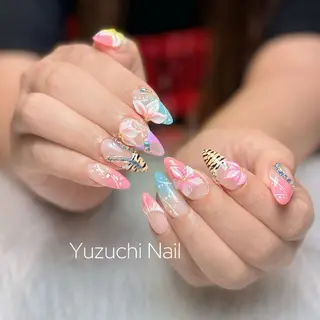 ネイル Yuzuchi Nailのネイルデザイン