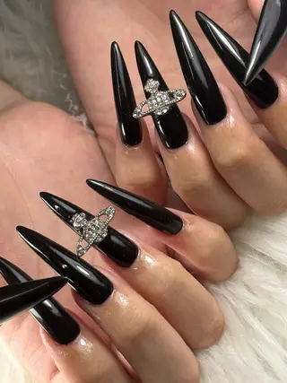 ネイル Nail Salon L'arc所属・💊大阪/心斎橋 moni🧠のネイルデザイン