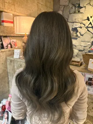 ロング カラー ヘアアレンジ 髙橋 リナ‪のヘアスタイル