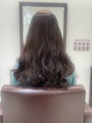 ロング パーマ TAYA千葉そごう店所属・【千葉駅南口歩1分】 MAKAのヘアスタイル