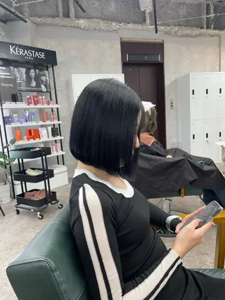 ショート カラー 似合わせ🌿‬髪質 改善🧸RYUGOのヘアスタイル