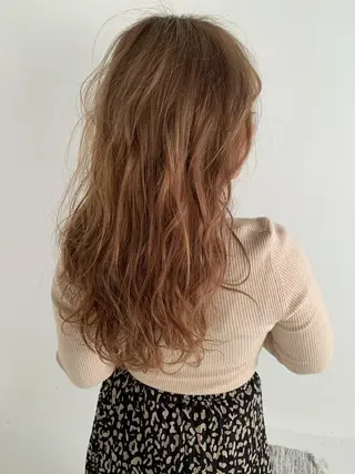 ロング カラー 岡崎勇人/レイヤー/ 韓国/ケラチンTRのヘアスタイル