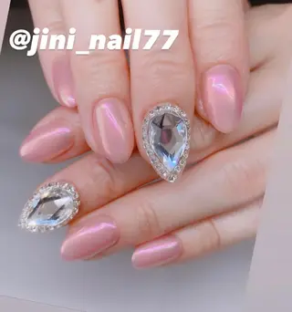 ネイル JINI NAIL所属・ジニ ネイルのネイルデザイン
