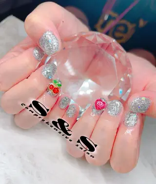 ネイル S&S 村田小百合のネイルデザイン