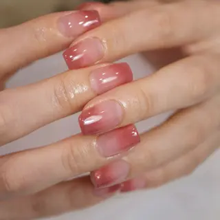 ネイル nailsalon Luxey(リュクシー)所属・Luxey shihoのネイルデザイン