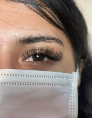 マツエク・マツパ AMIKA🌹 Amaranthのマツエク・マツパデザイン