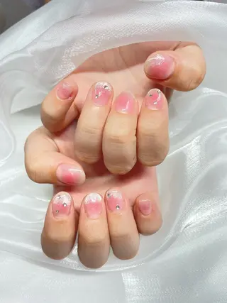 ネイル FanFan 長さ出し専門のネイルデザイン