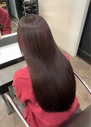 ロング カラー RONND メイのヘアスタイル