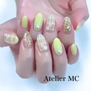 ネイル アトリエ エムシー 【新富町・東銀座】のネイルデザイン