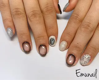 ネイル Emu Nailのネイルデザイン