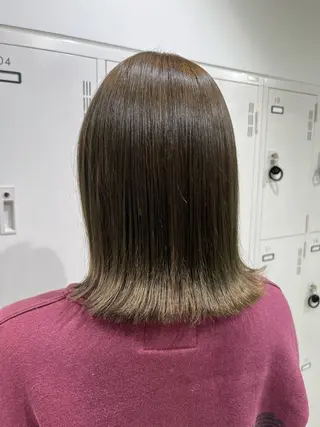 ミディアム カラー 【センターパート/ マッシュ】ryokaのヘアスタイル