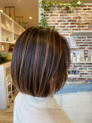 ミディアム カラー Crén by marie 真嘉比店所属・東恩納 誠のヘアスタイル