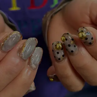 ネイル 爪塗屋 さんのネイルデザイン