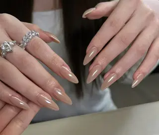 ネイル Pure&Rich Nailのネイルデザイン