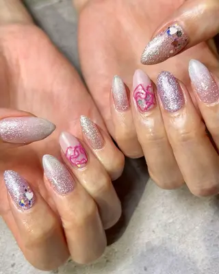 ネイル Reflection marikoのネイルデザイン