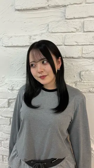 カラー モデル募集中/西梅田 かえで🎀のヘアスタイル