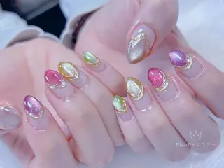 ネイル ネイルサロンエクラ 🫧Shizukaのネイルデザイン