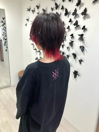 ミディアム カラー Re:st所属・Miyavi/カラー ショートボブのヘアスタイル