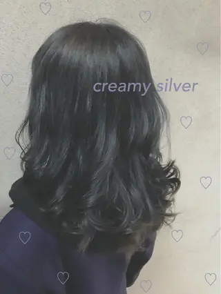 ミディアム カラー コマツリサ ROCCO eastのヘアスタイル