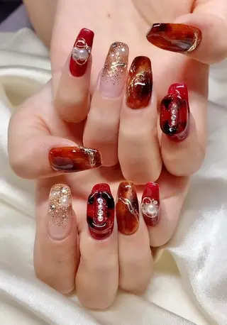 ネイル マツエク・マツパ アイブロウ Nail&eye Belire 新宿のネイルデザイン