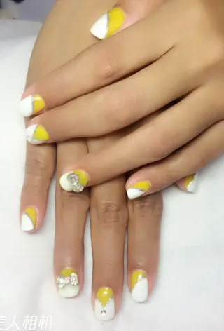 ネイル ゲン レイカのネイルデザイン