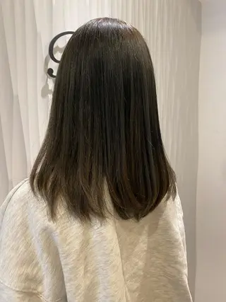 ミディアム 大倉 未波のヘアスタイル