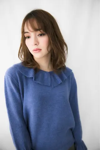 ミディアム Endearing 銀座/レイヤーカットのヘアスタイル