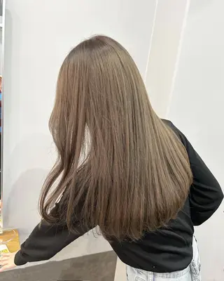 ロング カラー ミルクティーベージュ ❤︎レイヤー　MIAのヘアスタイル