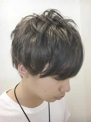 ショート カラー メンズ 永井 大希のヘアスタイル