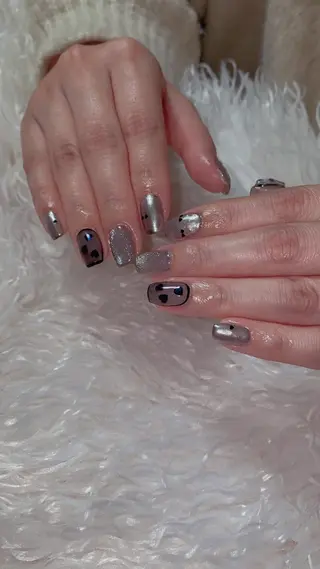 ネイル n o q r m. n a c h iのネイルデザイン