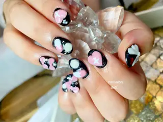 ネイル Y. Reonaのネイルデザイン