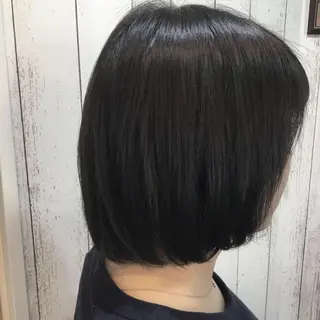 ショート カラー embrace エンブレイスのヘアスタイル
