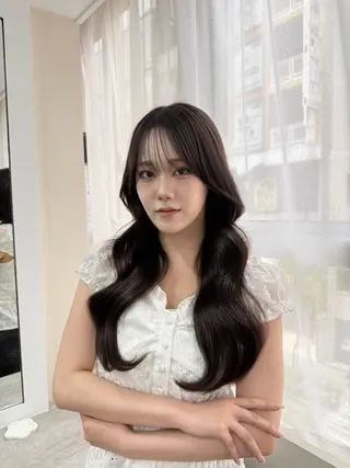 ロング カラー ヘアアレンジ 透明感カラー ももかのヘアスタイル