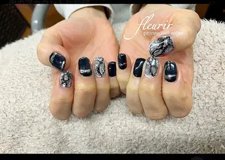 ネイル フルリール 【プライベートサロンのネイルデザイン