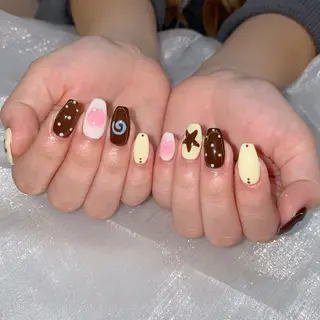 ネイル Annailsalon所属・E miのネイルデザイン