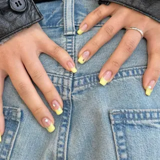 ネイル Sarina ⋆⭒˚ mavieのネイルデザイン