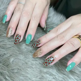 ネイル Dia Nail AKIのネイルデザイン