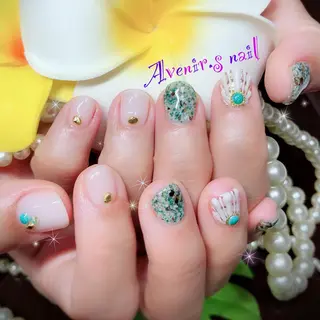 ネイル Home Salon Avenir.のネイルデザイン