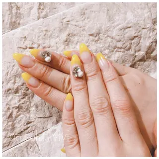 ネイル ＶＩＶＩ nailsalonのネイルデザイン