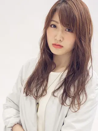 セミロング 堀 和香菜のヘアスタイル