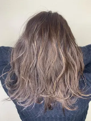 セミロング カラー The one and only. Shizuoka所属・メンズ特化パーマ 美容師/小泉賢徒のヘアスタイル