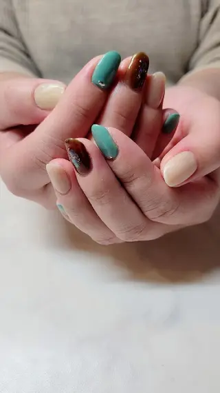 ネイル みー shakushiroのネイルデザイン