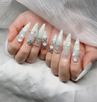 ネイル Lee Nailsのネイルデザイン