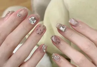 ネイル 高木 維麗絲のネイルデザイン