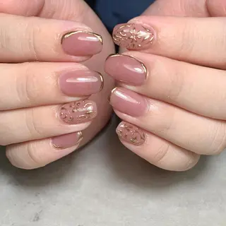 ネイル atelier　FIORITURA所属・FIORITURA aiのネイルデザイン