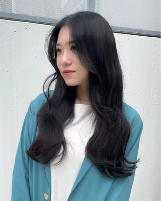 ロング ベージュ/透明感/ 桃子🎀のヘアスタイル