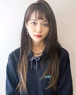 ロング カラー 千葉 慎也のヘアスタイル