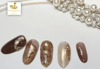 ネイル ミディアム 完全予約制個室サロン Abundancesのネイルデザイン